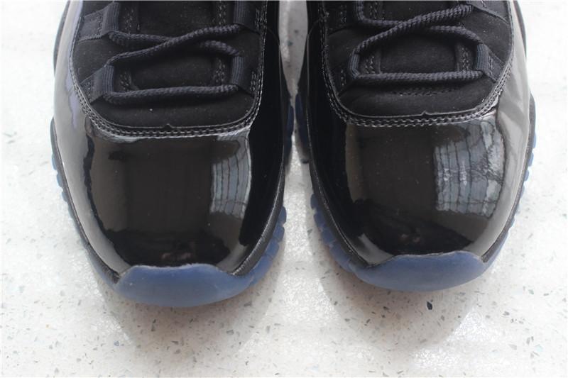 Nike Pairs Air Jordan 11 “Prom Night”